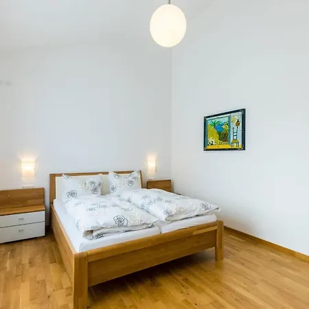 펜션 Beech Modern Retreat Hodingen
